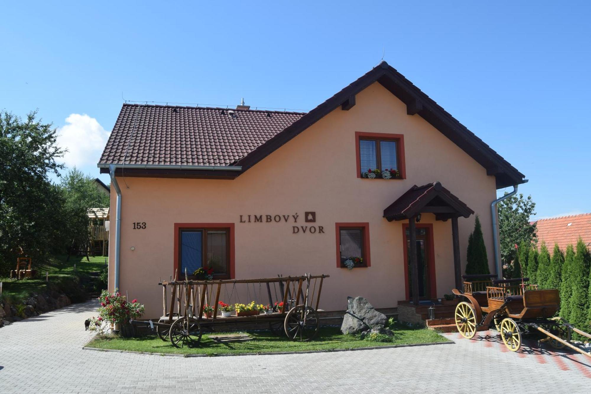 Hotel Pezion Limbovy Dvor Vrbov Exterior foto