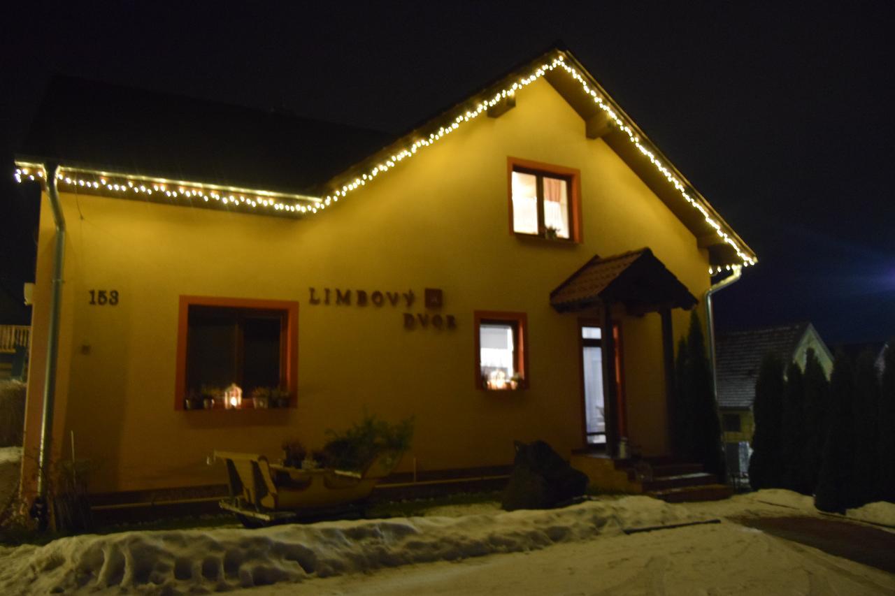 Hotel Pezion Limbovy Dvor Vrbov Exterior foto