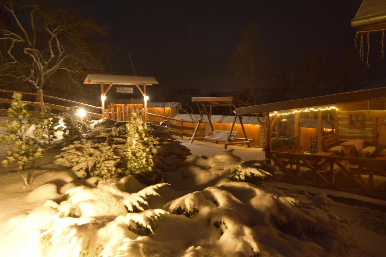 Hotel Pezion Limbovy Dvor Vrbov Exterior foto